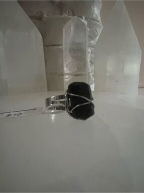 Black Tourmaline Wire-Wrap Ring